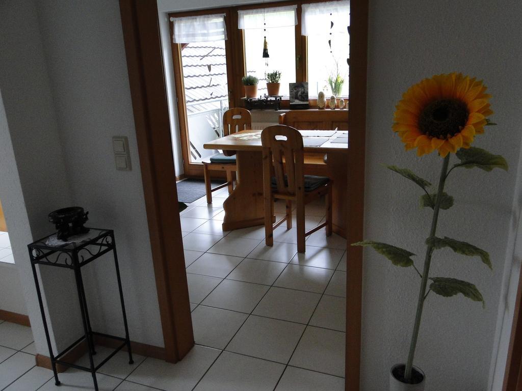 Ferienwohnung Hotte´s Hütte Ettenheim Habitación foto