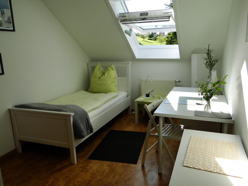 Ferienwohnung Hotte´s Hütte Ettenheim Habitación foto